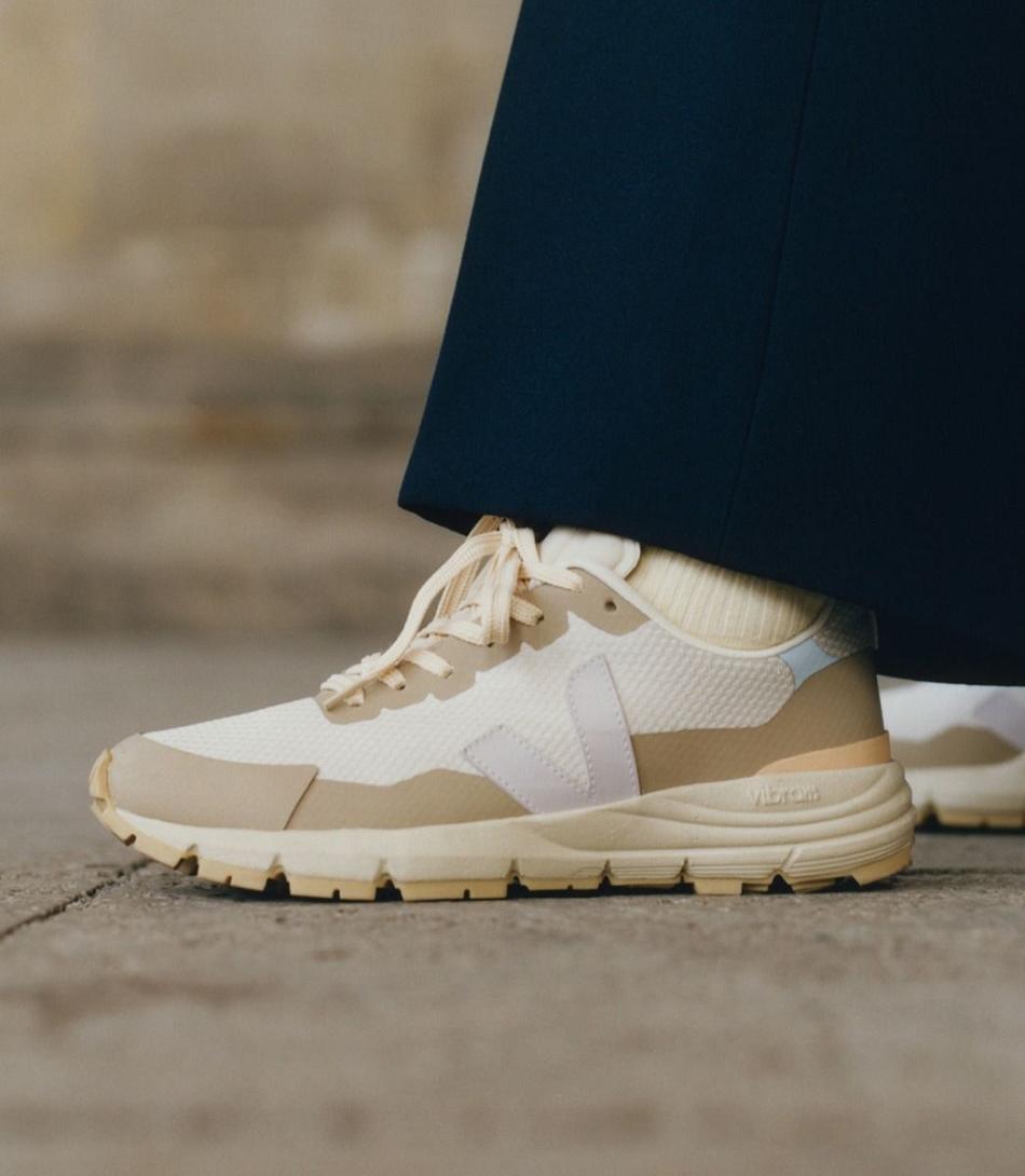 Veja Dekkan Alveomesh Natural Parme Vegan Adults Beige | FIXBR31217