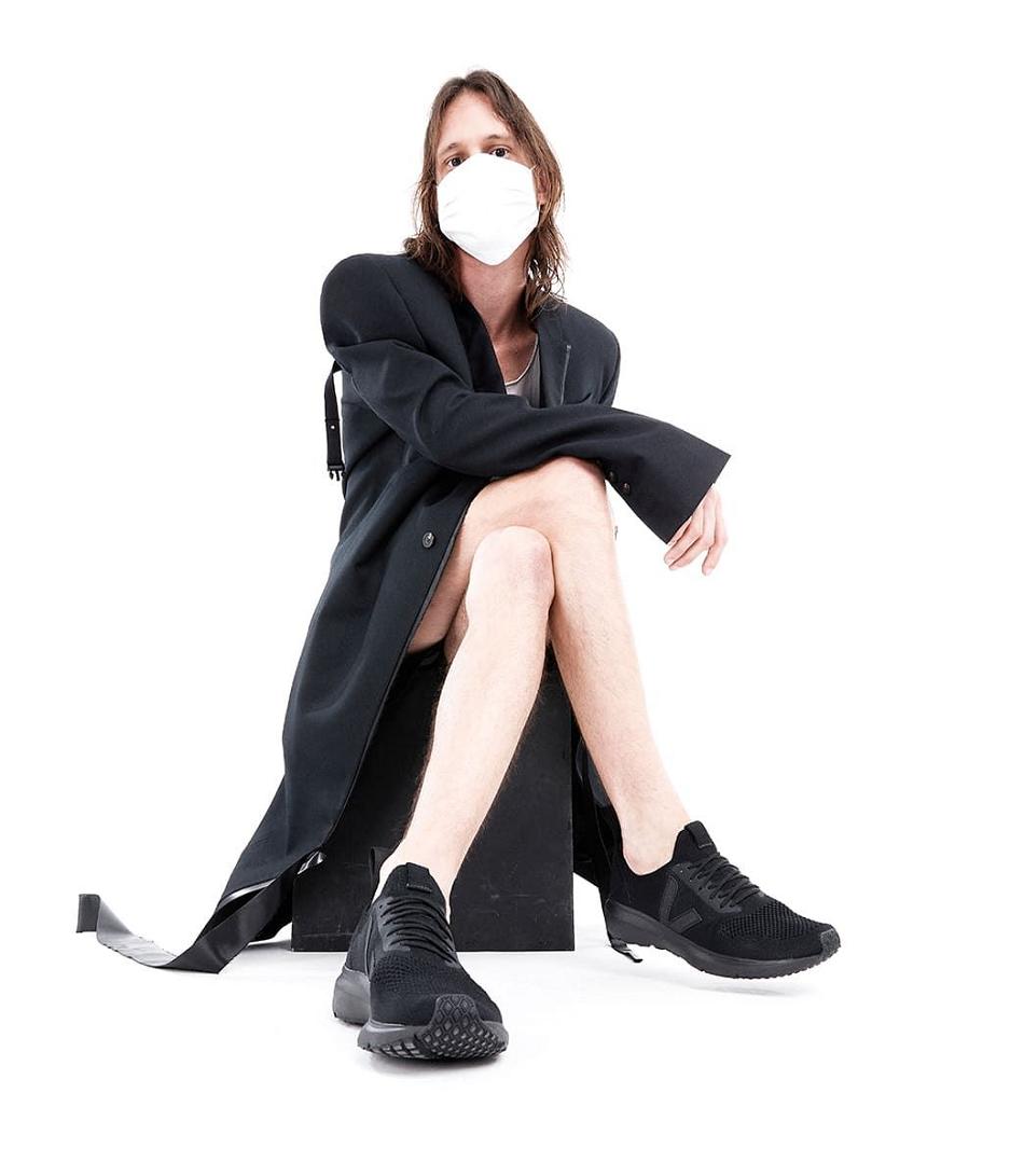 Veja Runner Tyyli 2 V-knit Rick Owens Full Outlet Adults Mustat | DFIKV19292